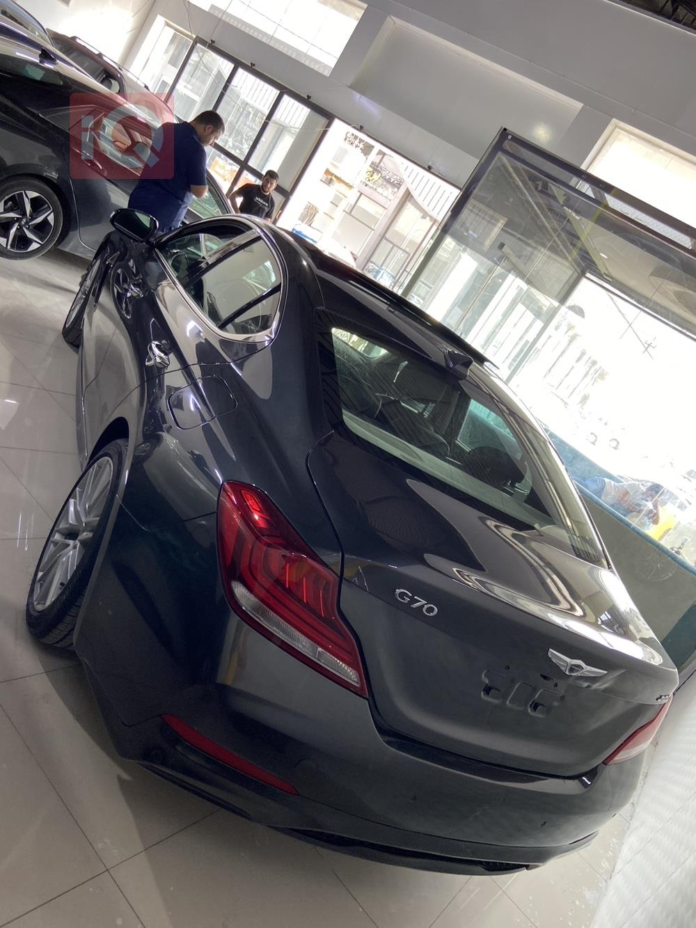 جنسس G70